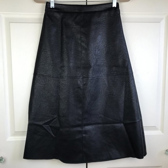 Lapis women’s Faux Leather Skirt Black - Picture 1 of 9
